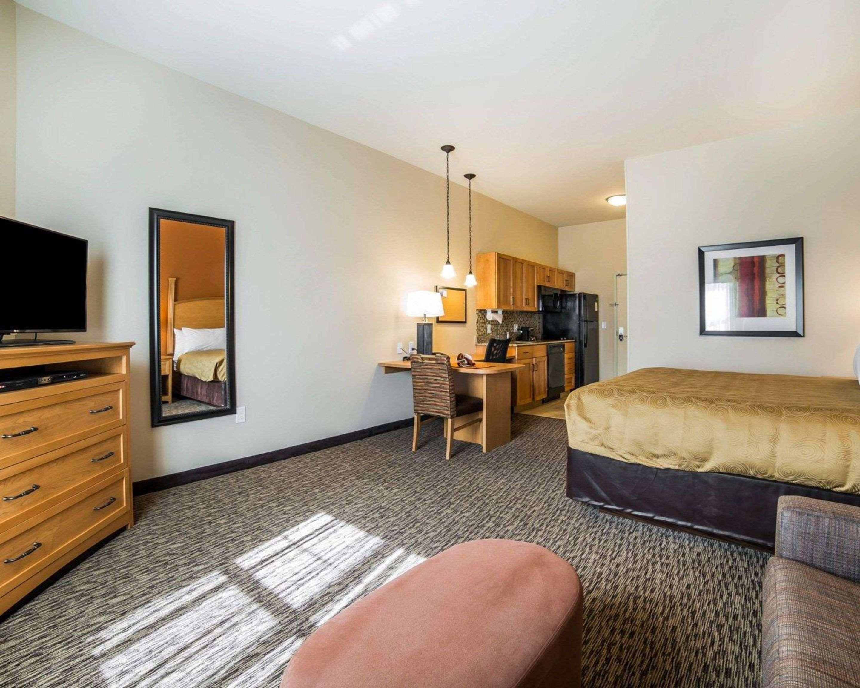 Mainstay Suites Sidney - Medical Center Exterior photo